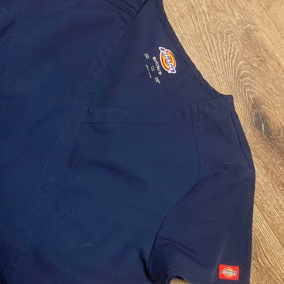 Dickie‎ scrub top navy small - Picture 2 of 4
